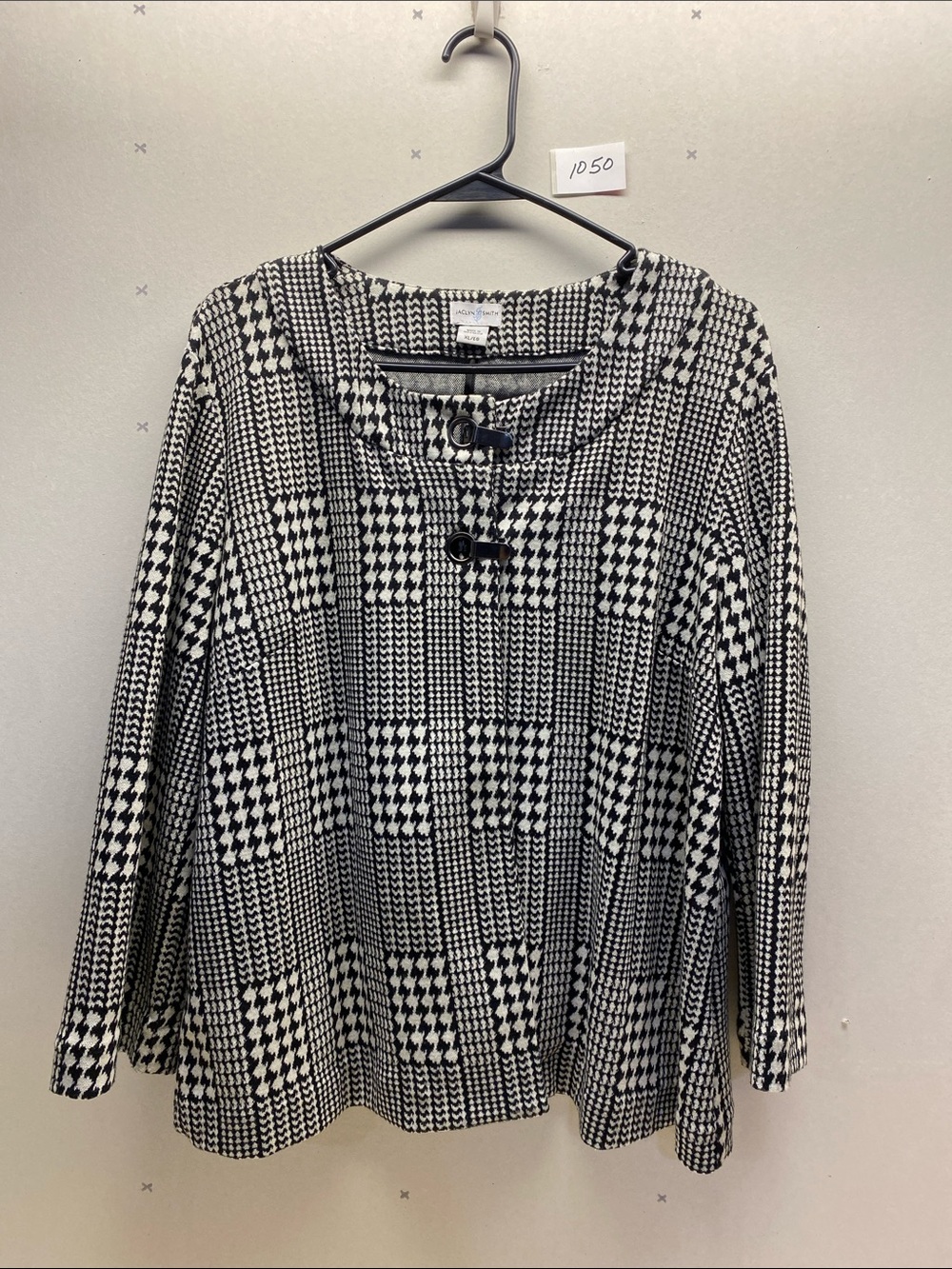 VINTAGE Jaclyn Smith Black & White Houndstooth Blazer Jacket